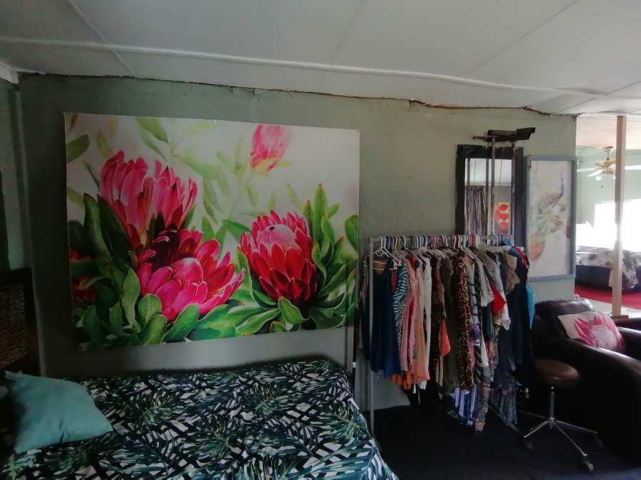 7 Bedroom Property for Sale in Stilfontein North West